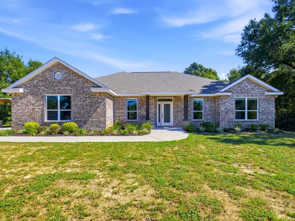 6125 Clover St, Crestview, FL 32539