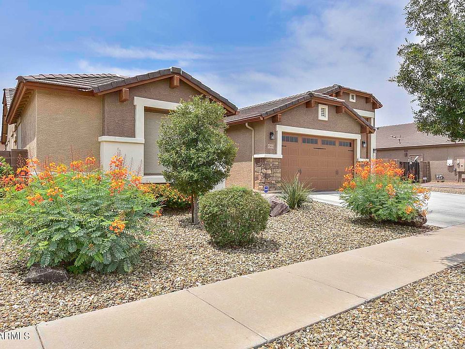 1st image of 17855 W Windrose Dr
