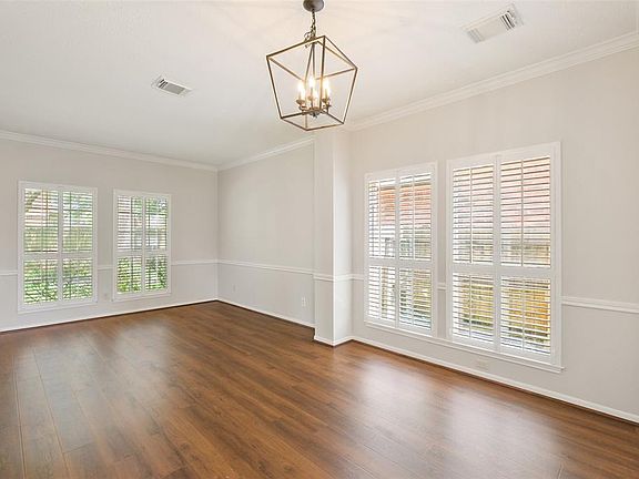 5th image of 4715 Orkney Drive