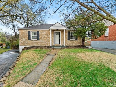104 Sylvia Dr, Saint Louis, MO, 63125