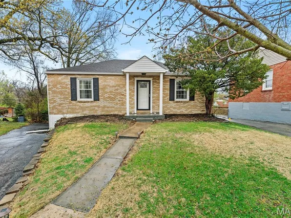 104 Sylvia Dr, Saint Louis, MO 63125
