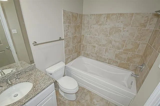 1201 Canal St #358 — Photo 13
