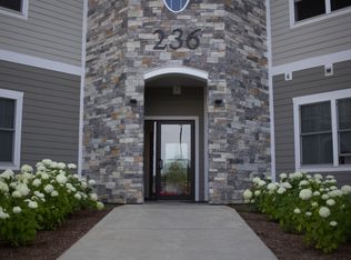 236 Zephyr Rd APT 309, Williston, VT 05495