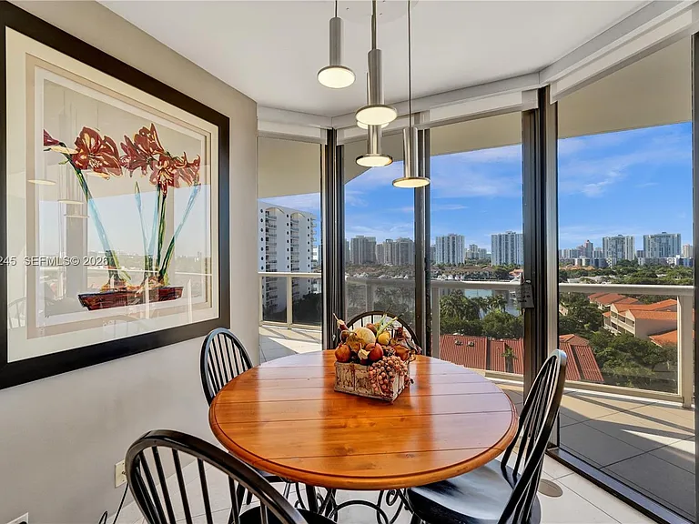 3600 Yacht Club Dr #904 — Photo 22