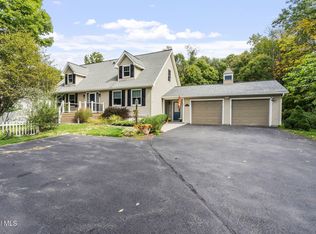 237 Moe Rd, Clifton Park, NY 12065