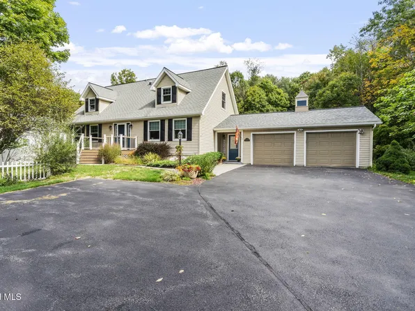 237 Moe Road, Clifton Park, NY 12065