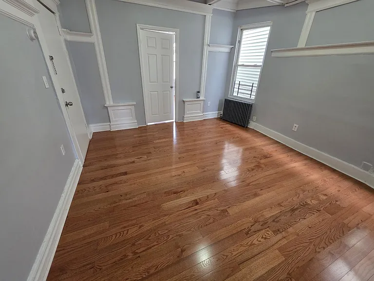 31 Linden Ave #2 — Photo 6