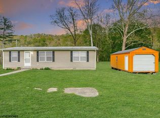 545 Maple Ave, Grafton, WV 26354