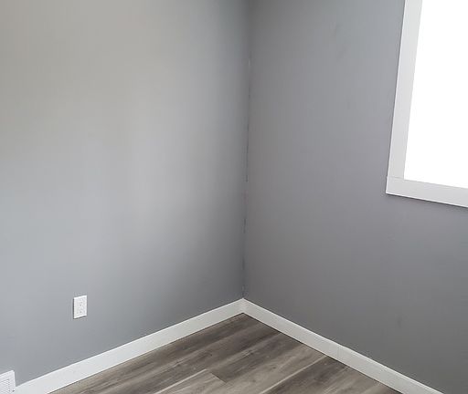 2nd image of 1511 105th St
