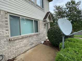 29419 Maurice Ct, Chesterfield, MI 48047