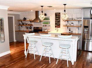 809 Newport Rd, Fort Worth, TX 76120