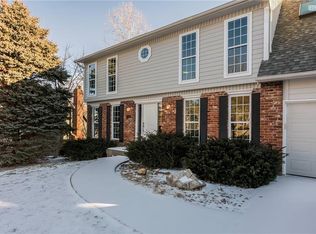 2403 NE 79th St, Gladstone, MO 64118
