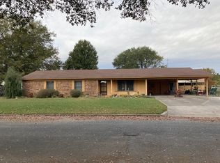 5 Crescent Park Dr, Dewitt, AR 72042