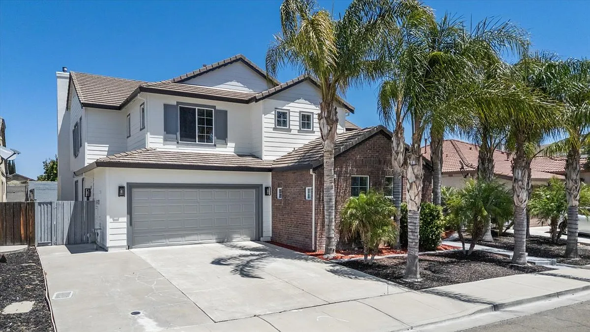 2431 Ogden Sannazor Court — Photo 1