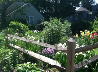 132 Rand Ter, Newton, MA 02466