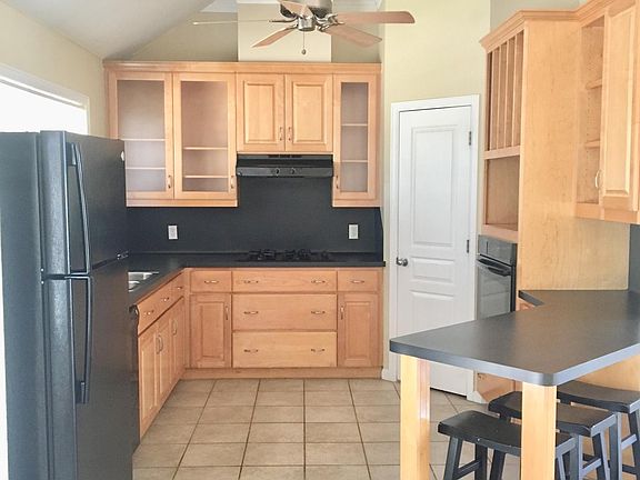 5th image of 1119 Bayou Woods Dr