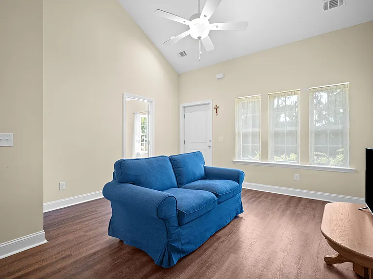 222 Admiration Ave — Photo 5