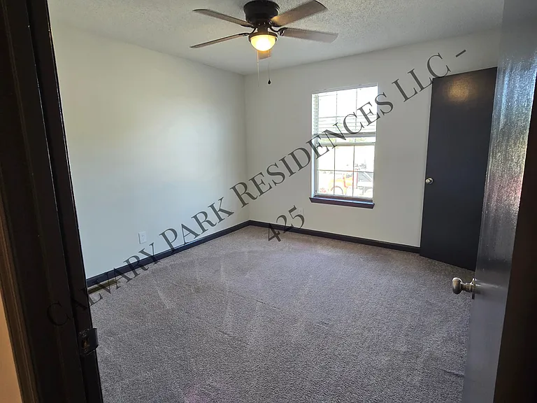 Calvary Park Residences — Photo 13