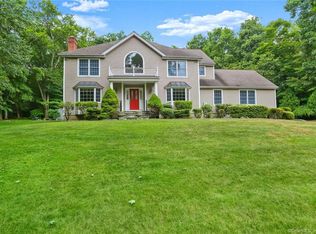 1892 High Ridge Rd, Stamford, CT 06903