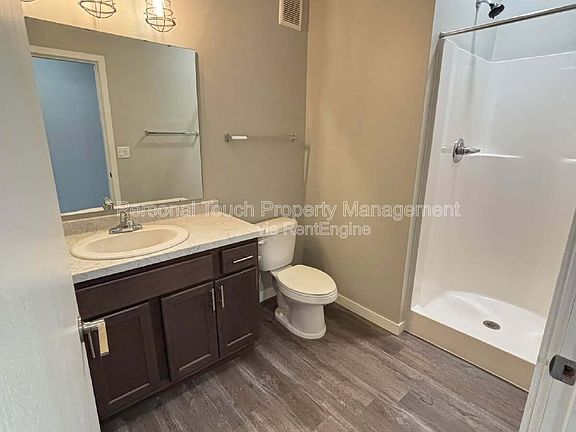 3rd image of 600 8th St S Unit 302