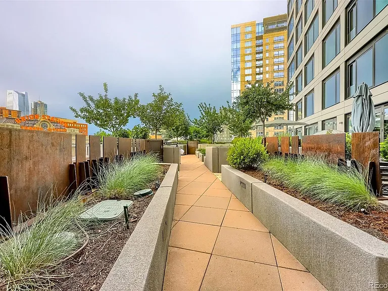 1750 Wewatta St #631 — Photo 33