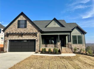 132 Shale Dr, Central, SC 29630