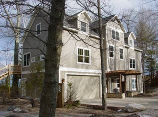 5784 Lakeshore Rd, Manistee, MI 49660