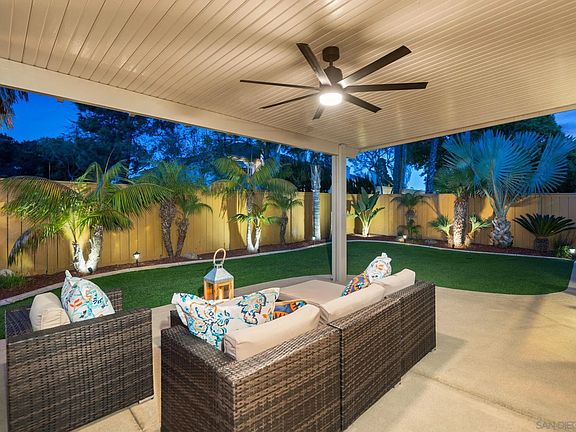 5th image of 1091 La Tortuga Dr