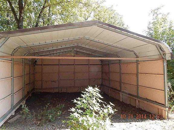 3rd image of 23510 Holiday Pine Dr