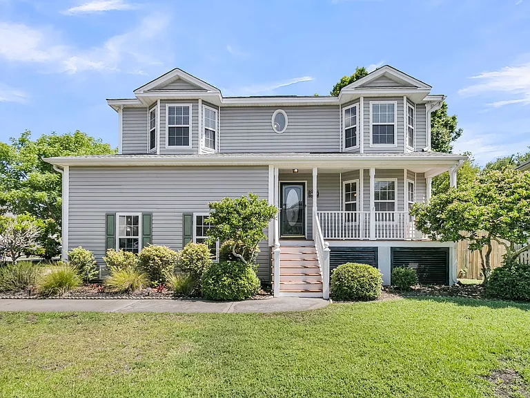 1574 Ocean Neighbors Blvd — Photo 1