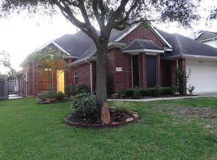 5202 Spring Oak Dr, Pasadena, TX 77505