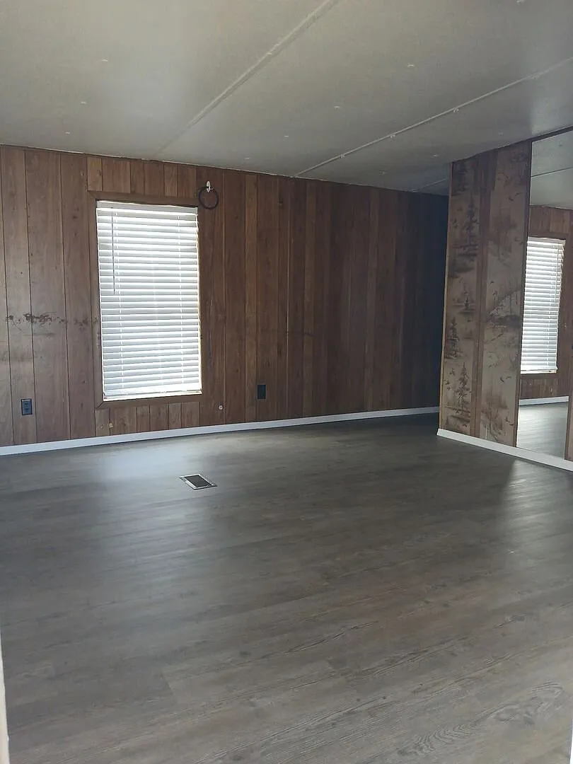 "Comfortable and Convenient" 3 bedroom 2 bathroom — Photo 4
