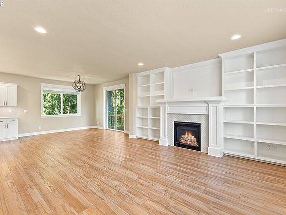 3rd image of 18408 SW Elderberry Ln