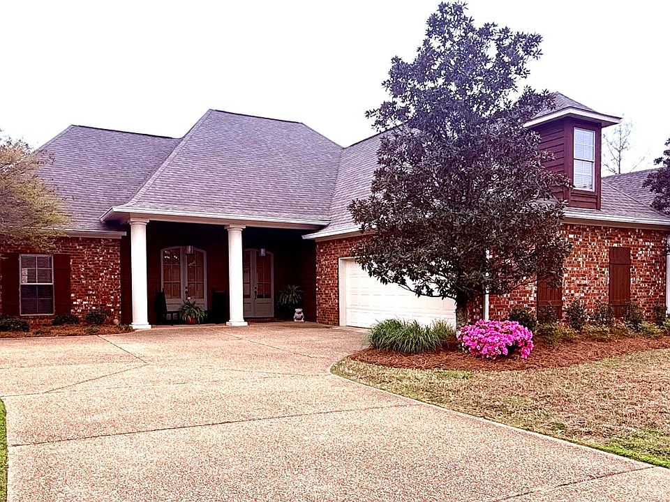 1st image of 563 Eastside Cv