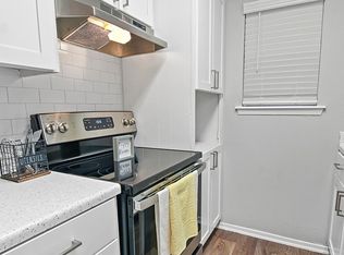 Hollytree Apartments, Tyler, TX 75703