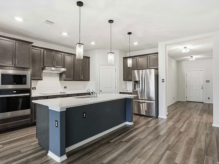 12611 Auriga — Photo 12