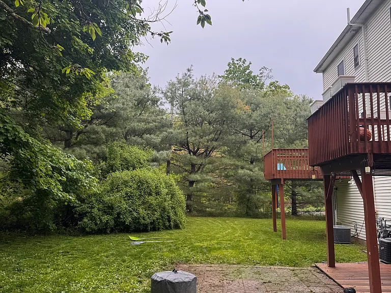 7 Gwen Rd #B — Photo 25