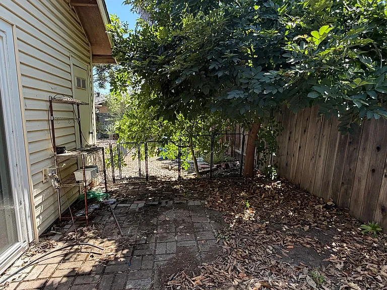 3478 Sanford St #A — Photo 13