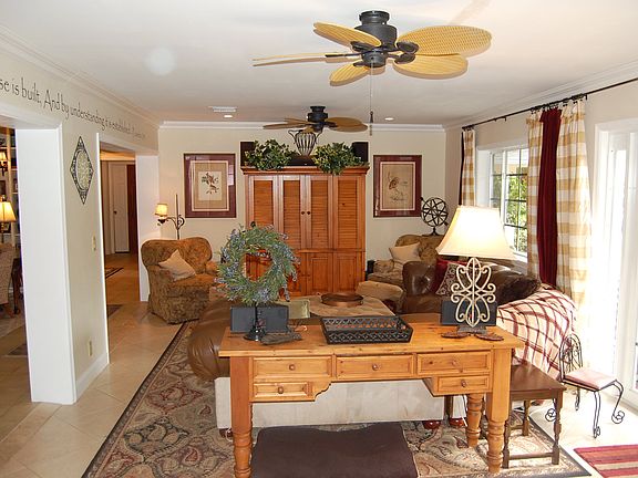 4th image of 5438 Shirley Dr