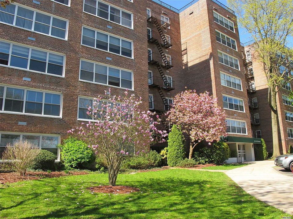 1st image of 21110 18th Ave APT 6H