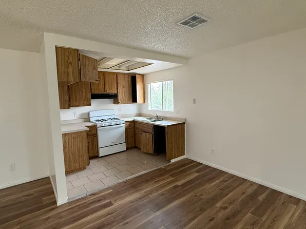 1321 Barstow Rd APT D, Barstow, CA 92311