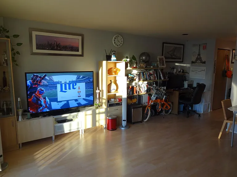 1115 16th Ave #7 — Photo 9