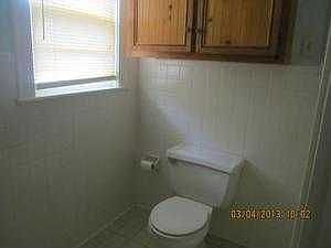 2nd image of 726 Maple Ave
