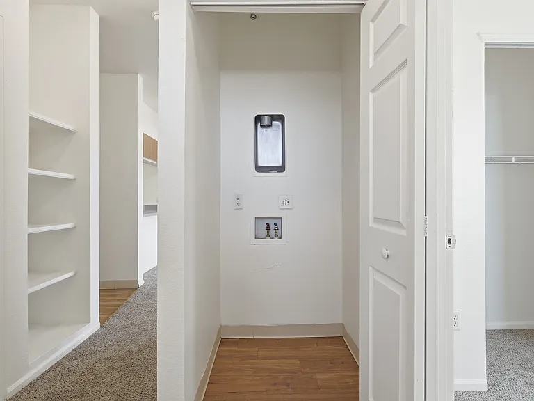 Pinecrest Apartments — Photo 35