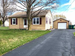 2103 Michigan Ave, Bay City, MI 48708