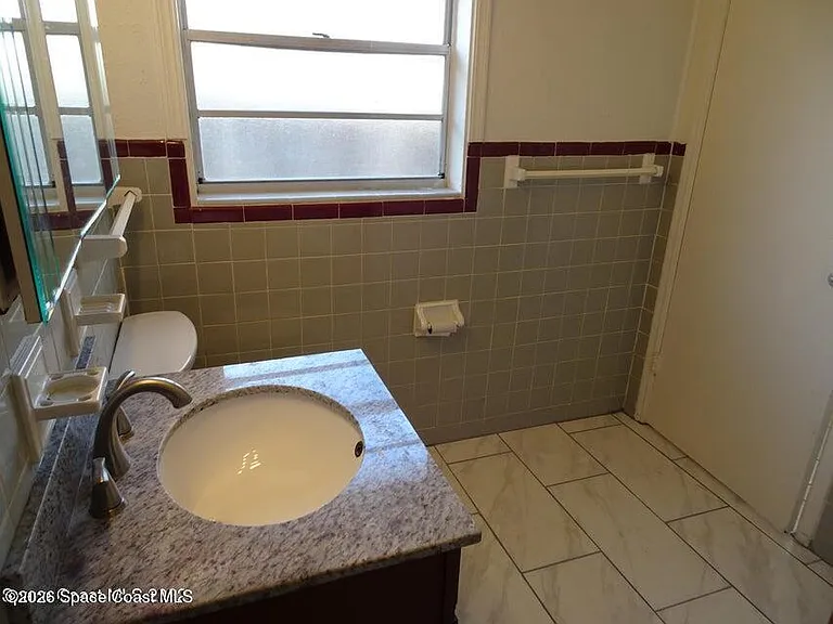 18 North Ct #A — Photo 10