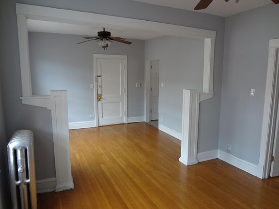 5th image of 4848 W Hutchinson St APT 3C