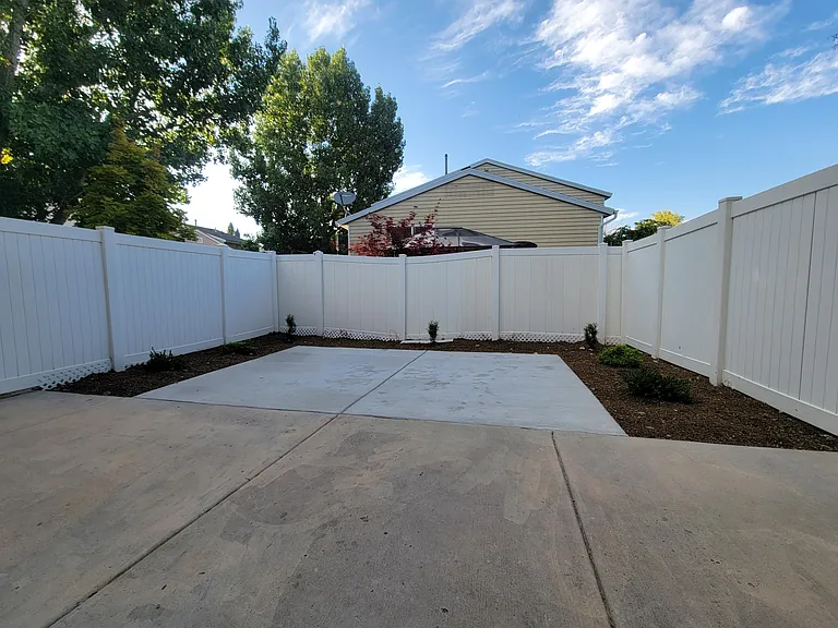 1378 W Stone Meadow Dr — Photo 18