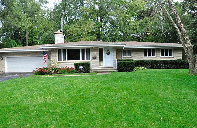 3227 Ezekiel Ave photo 1
