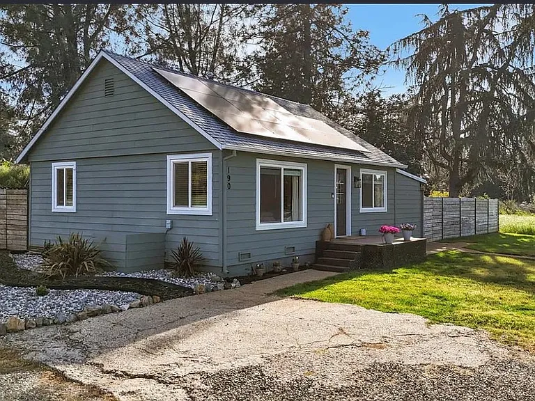 190 Upper Slate Creek Rd — Photo 5